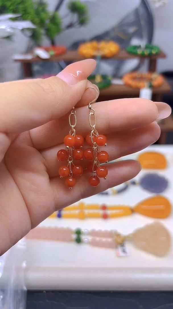 14K金镶嵌翡翠耳饰E935