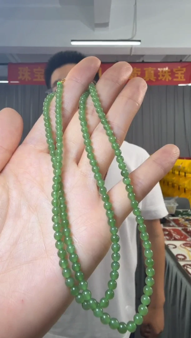 和田玉银S925镶嵌项链碧玉小米珠S925银项链约4mm