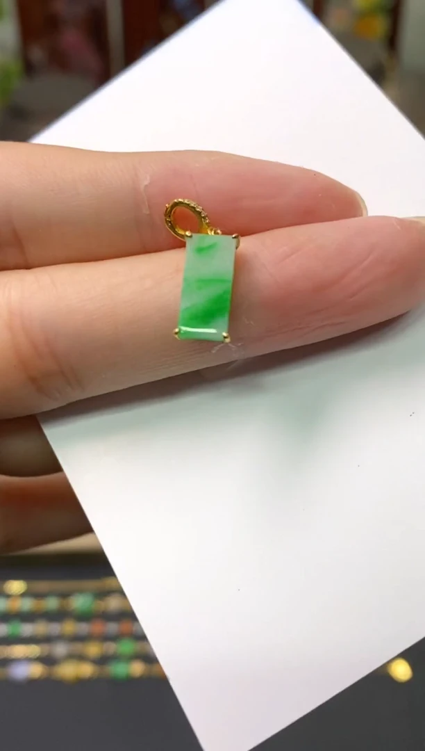 【闪购商品】翡翠颈饰18K金镶嵌净货14020