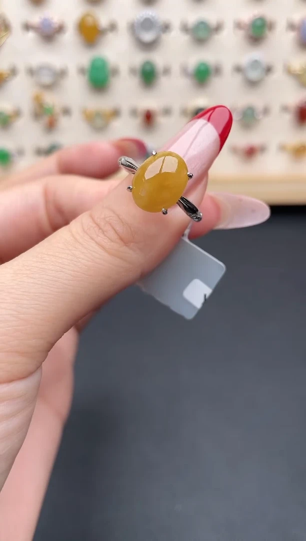 【闪购商品】翡翠戒指银S925镶嵌一物一证一礼盒