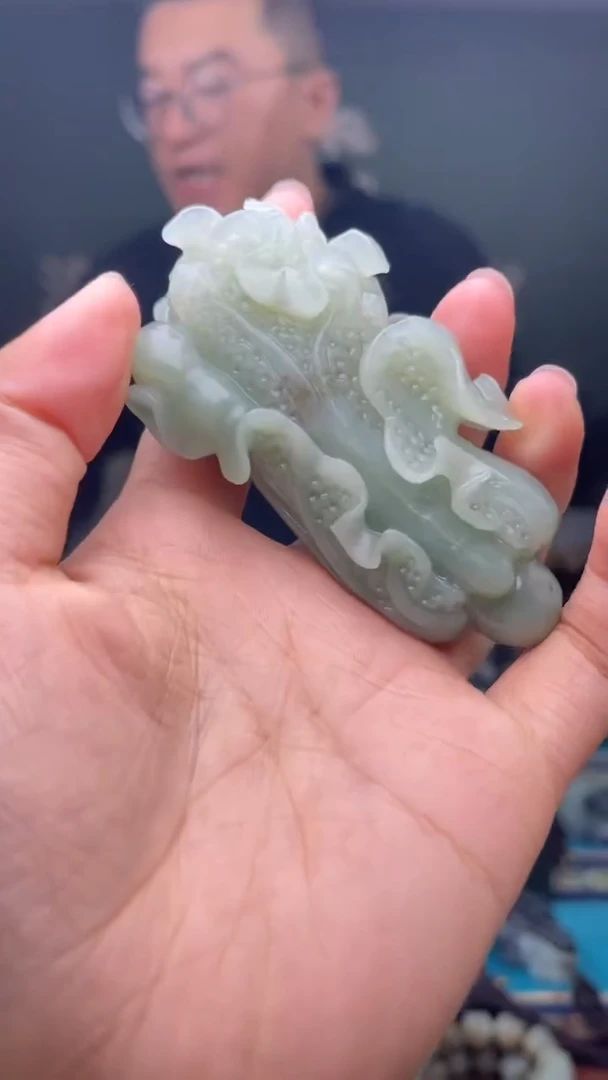 未镶嵌和田玉挂件1