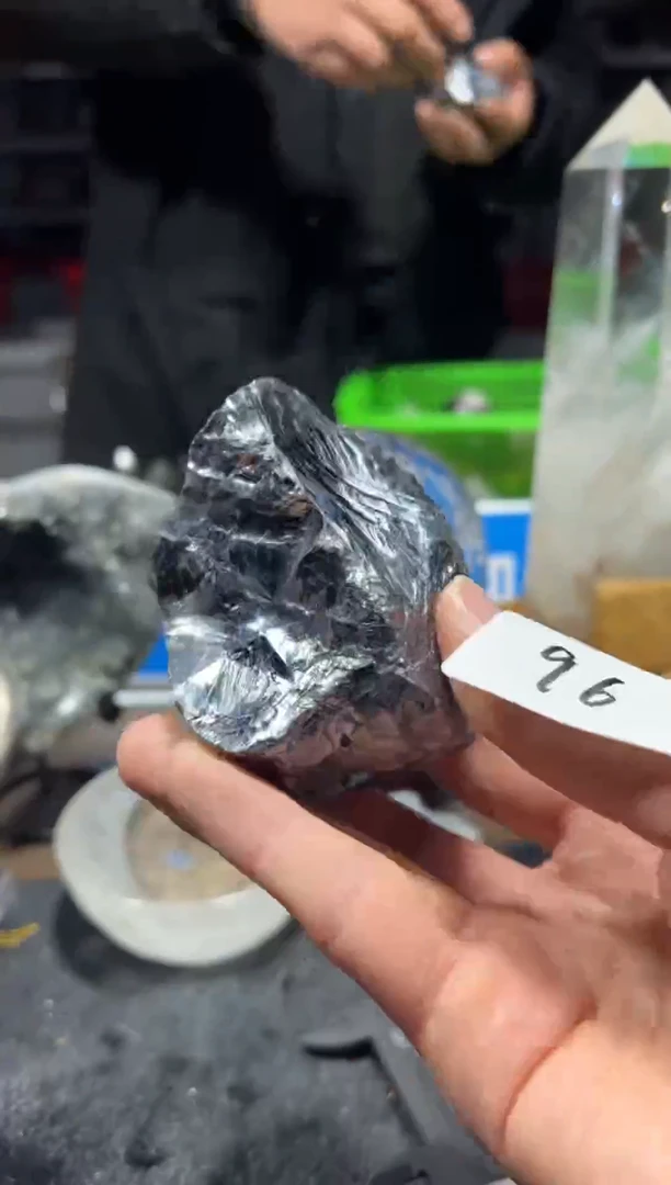未镶嵌珠宝半成品水晶天然水晶默认微瑕96