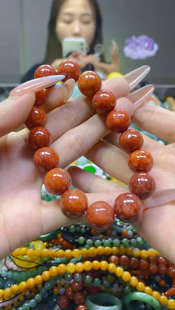 翡翠未镶嵌颈饰13MM/M/翡翠A货，一件也是批发价