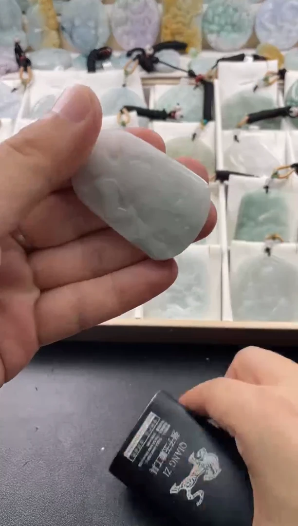 颈饰未镶嵌翡翠25/10/30/.191