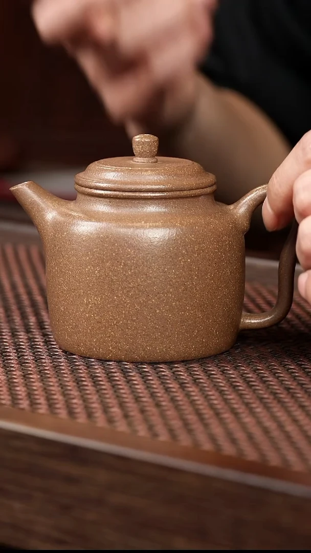 茶壶紫砂芝麻绿汲直