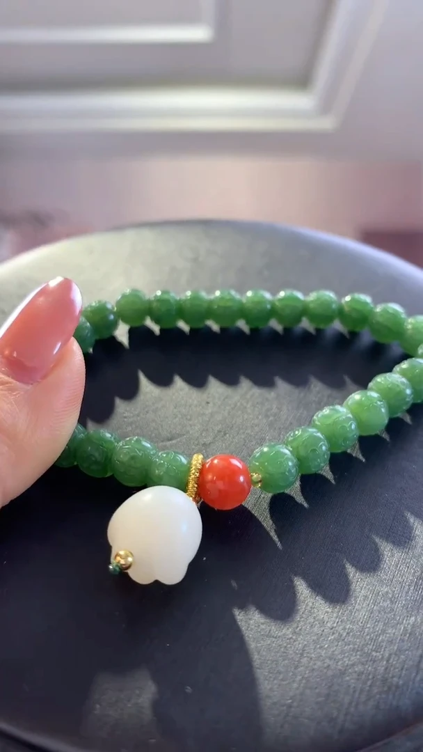 【闪购商品】和田玉手串未镶嵌碧玉雕刻珠单圈