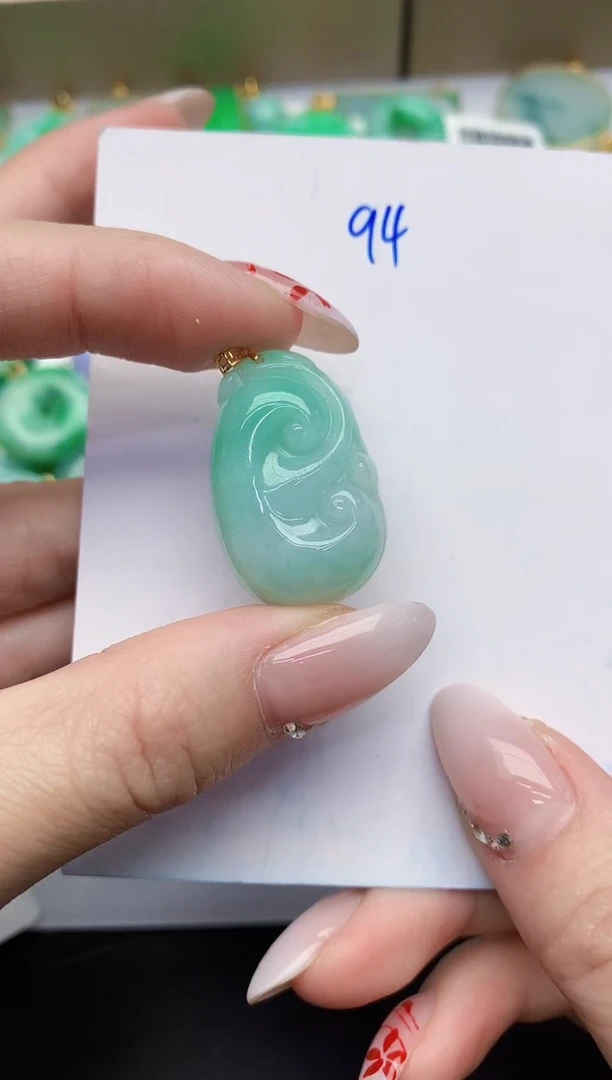 【闪购商品】翡翠颈饰18K金镶嵌0000000000