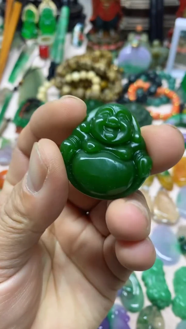 【闪购商品】12直播间 的实时画面