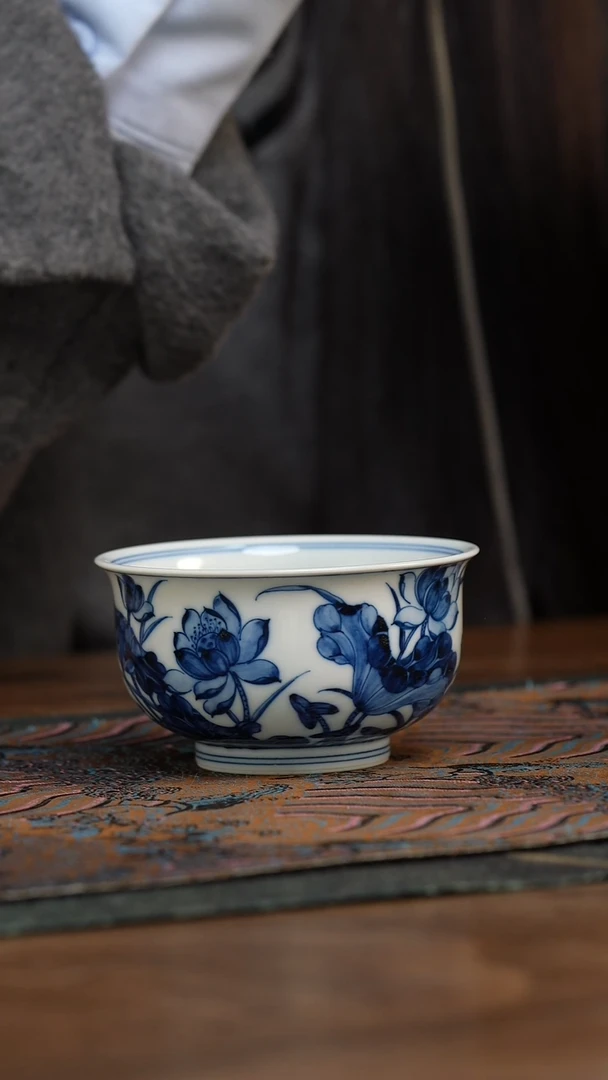 【闪购商品】水造青花 荷塘小景炉式