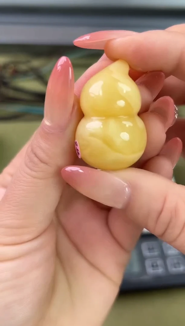 裸石琥珀未镶嵌琥珀蜜蜡吊坠