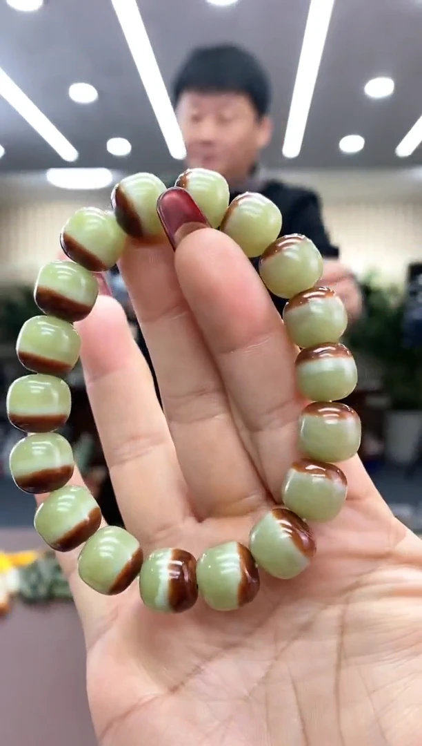 【闪购商品】透闪石质玉手串未镶嵌手串