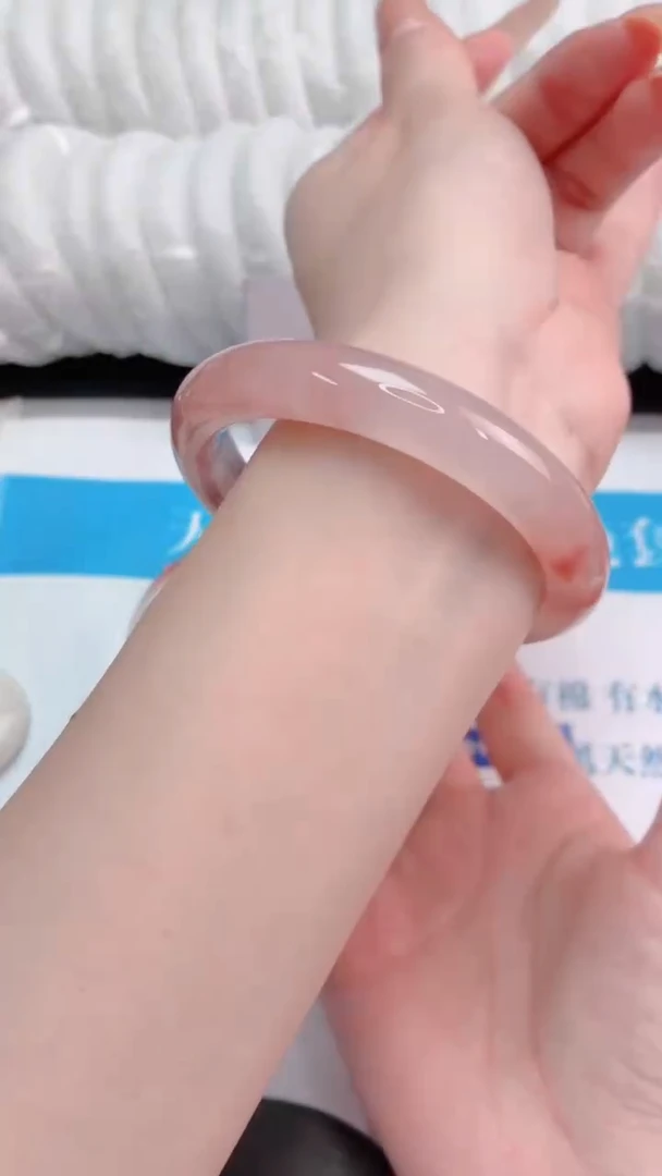未镶嵌手镯石英质玉桃花酿114-圈口58-236
