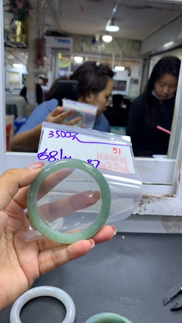 未镶嵌定制翡翠毛货需精细抛光+拍一发一+51