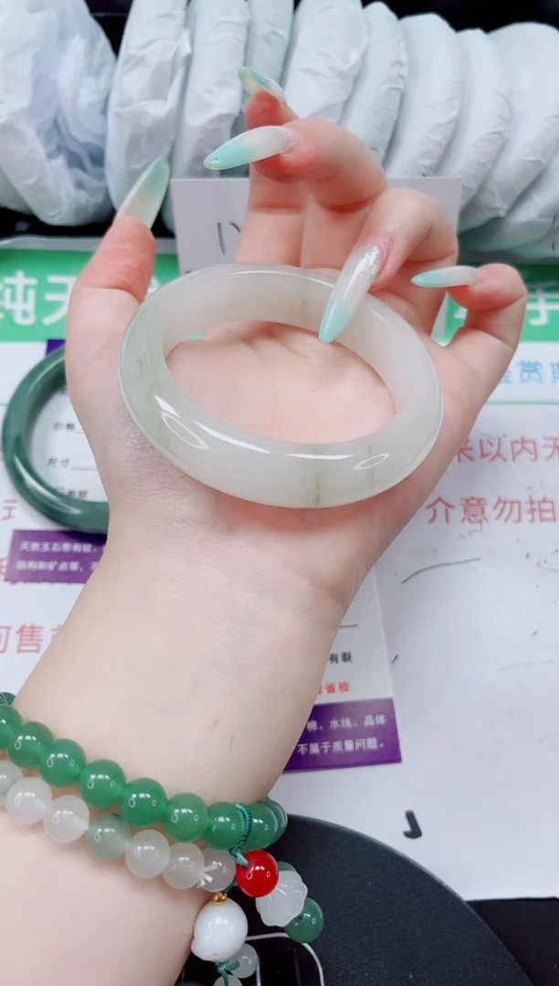 石英质玉手镯未镶嵌169-53/54