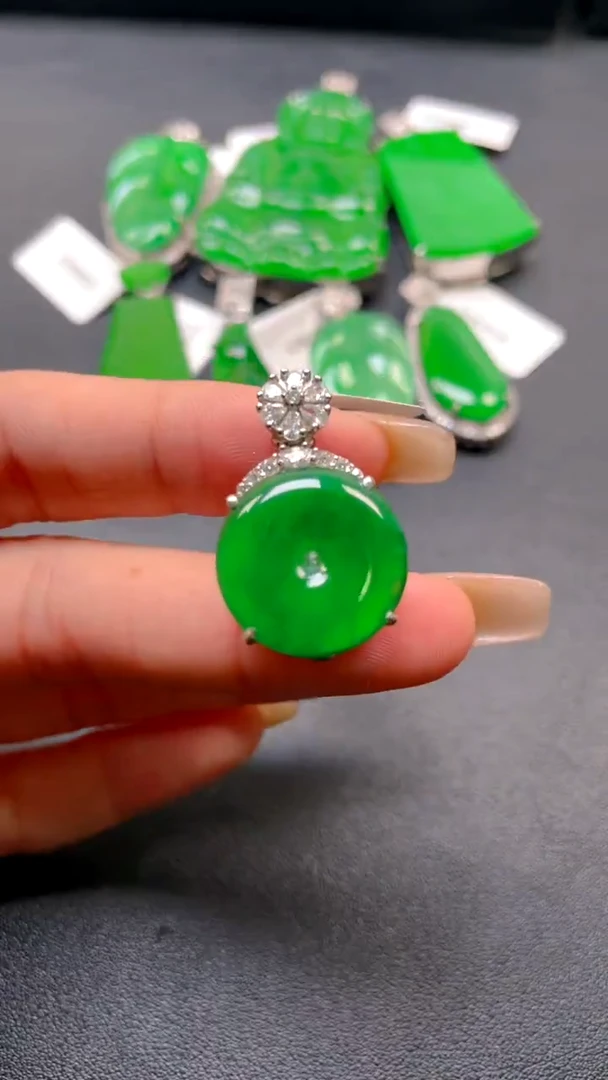 吊坠(不含链)银S925镶嵌翡翠吊坠