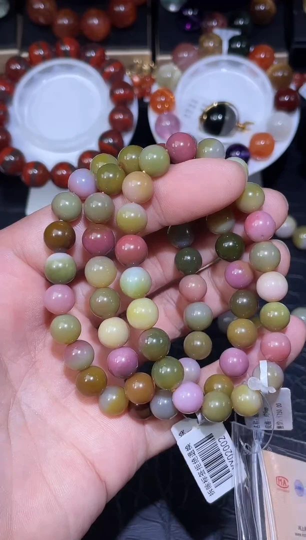 未镶嵌手链玛瑙/玉髓盐源玛瑙单圈手链A9（多样性发其一）