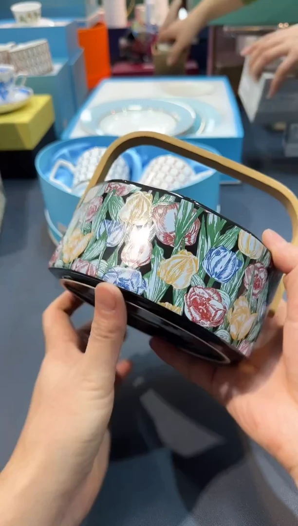 【闪购商品】碗B555全场正品，京东包邮