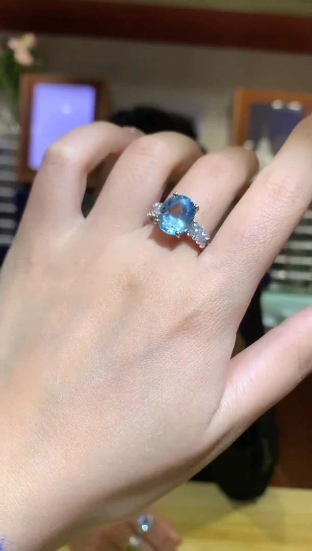 银S925镶嵌戒指海蓝宝石【宝石世家严选】