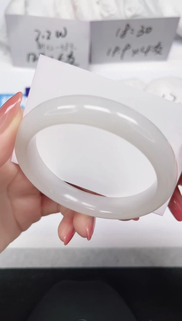 未镶嵌手镯石英岩玉256-58/59