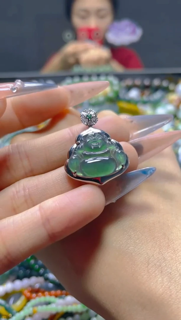 颈饰未镶嵌翡翠/K/翡翠A货，一件也是批发价