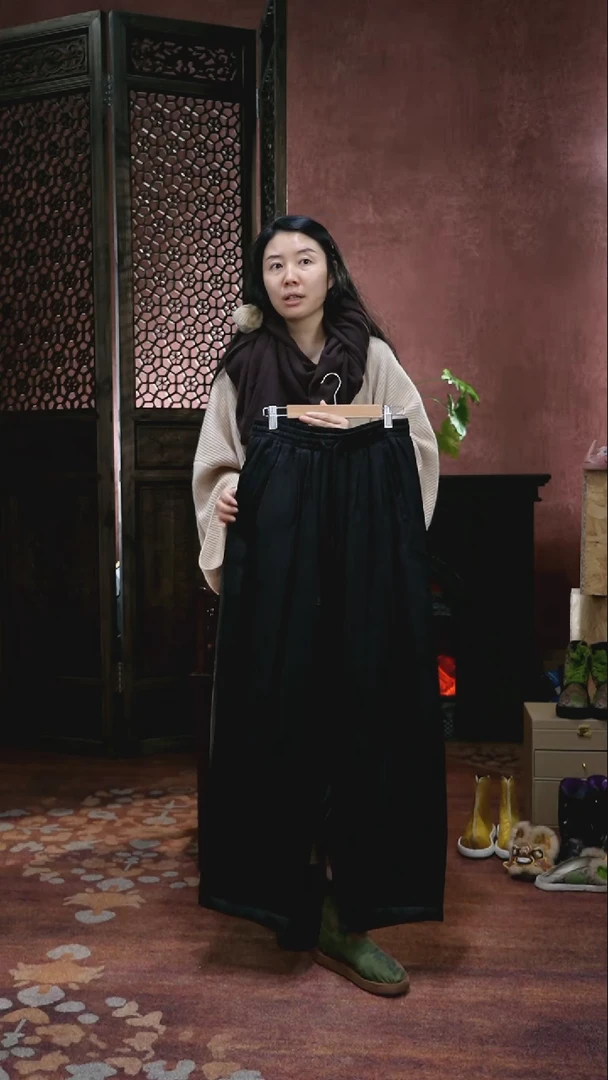 黑色松紧腰提花鹅绒库