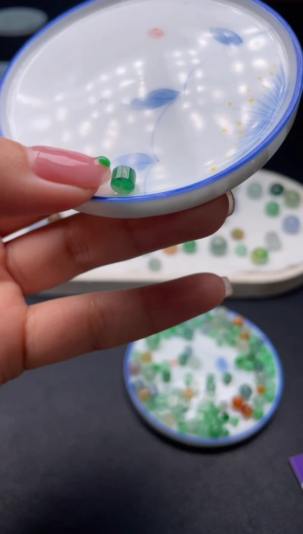 【闪购商品】定制翡翠未镶嵌啊A288