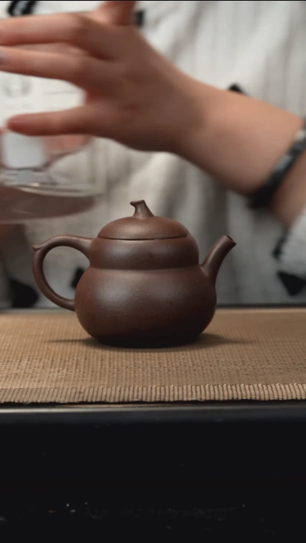 紫砂茶盏梨皮紫泥葫芦150CC