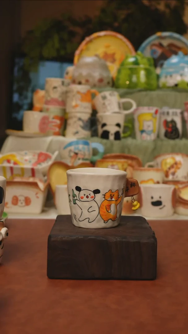 摆件景德镇一休瓷屋 干杯吊坠咖啡杯