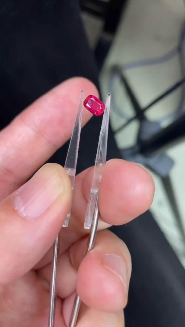 【闪购商品】尖晶石裸石未镶嵌60分超级绝地武士尖晶石