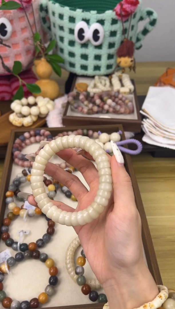 手串菩提根/象牙果浅绿卡13碗肠珠手串孔道微瑕328