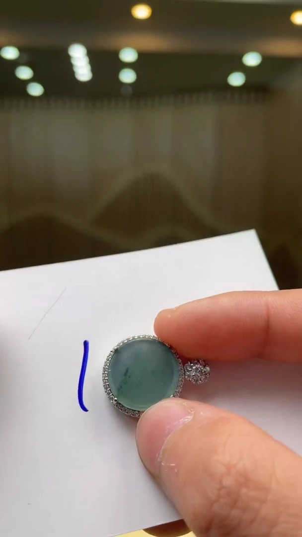 【闪购商品】翡翠颈饰未镶嵌       *762