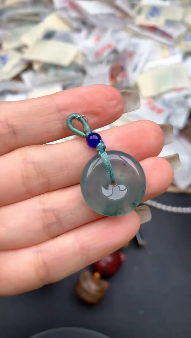 未镶嵌挂件翡翠一