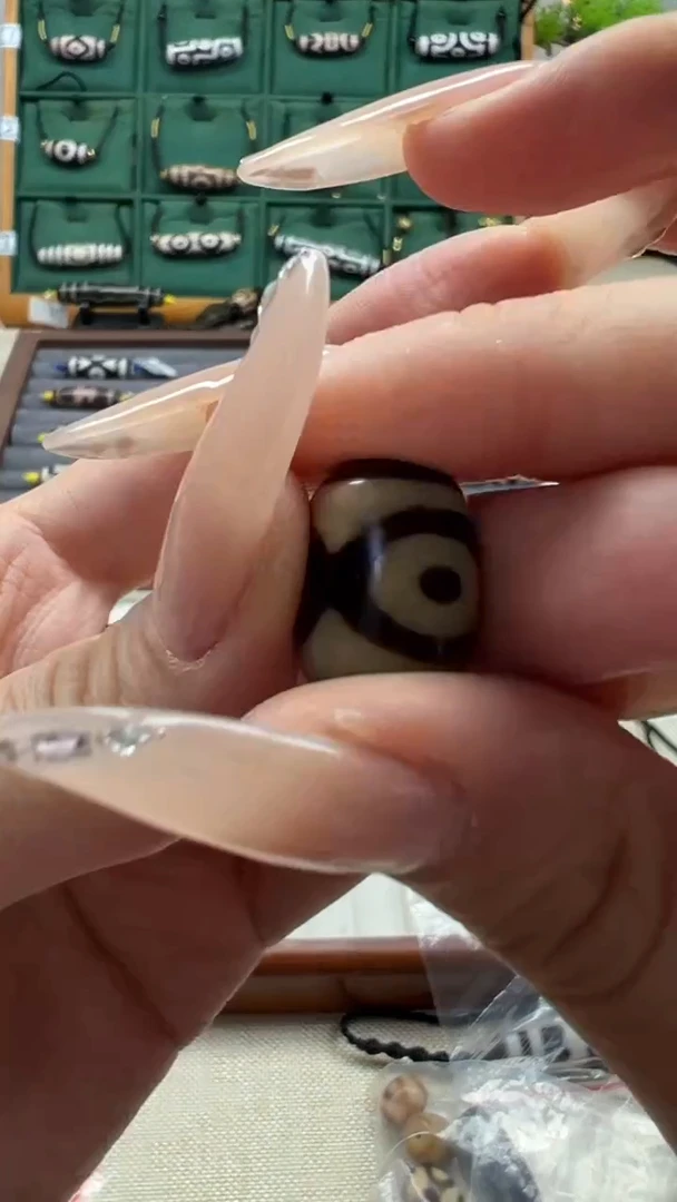 玛瑙/玉髓（覆膜）颈饰未镶嵌22（微瑕随机发货）