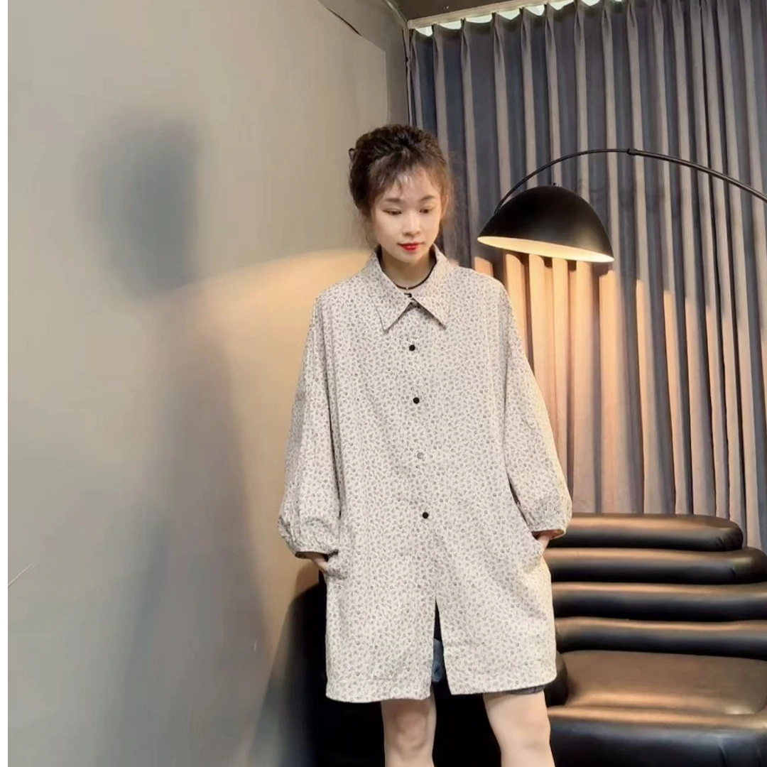 琥珀【203】春季新款时尚百搭洋气显瘦韩版宽松休闲碎花八分袖风衣