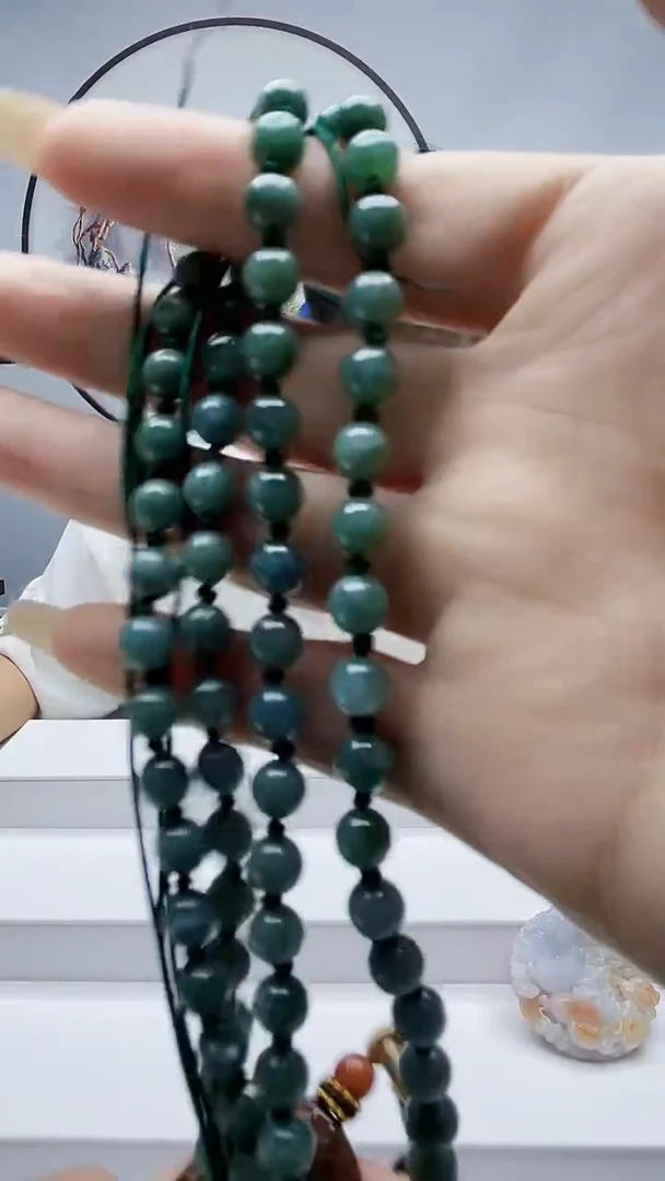 未镶嵌定制翡翠毛货挂件51