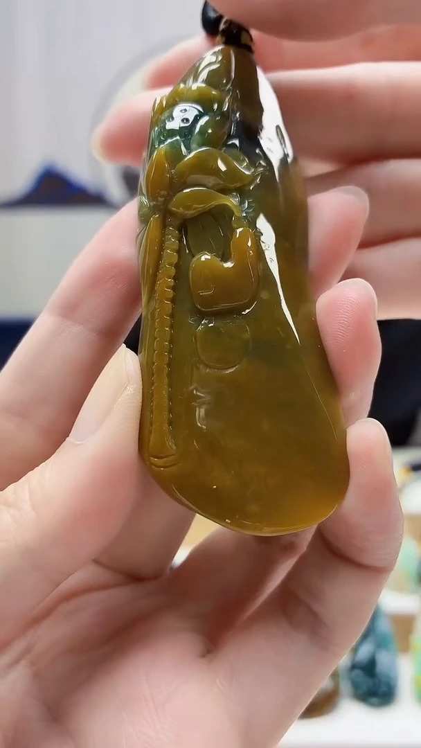 未镶嵌定制翡翠5060zm-毛货挂件26