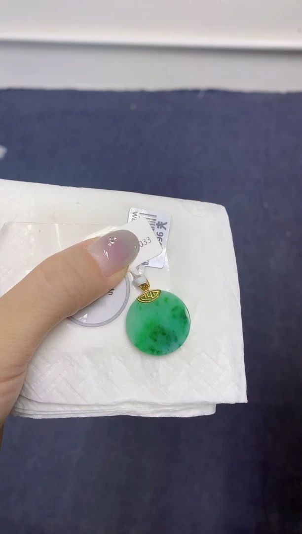 颈饰18K金镶嵌翡翠天然缅甸翡翠A货百元以上9元证书费自理