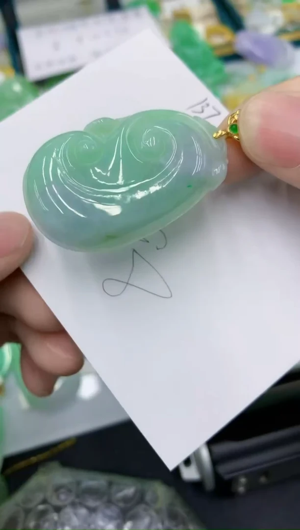颈饰未镶嵌翡翠11111111111111