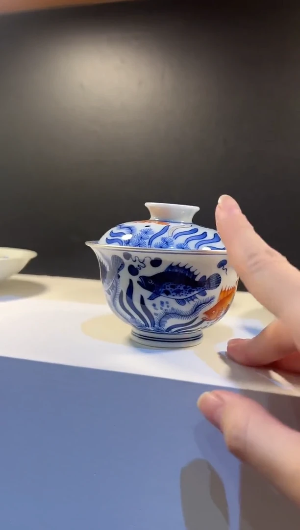 墨舍柴窑矾红鳜鱼盖碗