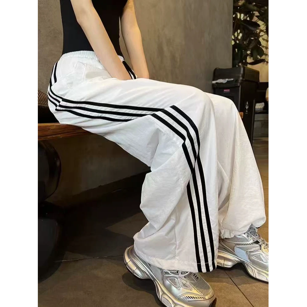 8556高街美式速干休闲三条杠抽绳宽松直筒阔腿裤女（一裤两穿）