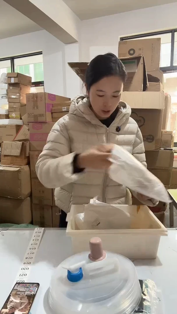 日用百货，福利防水袋，水笔等01