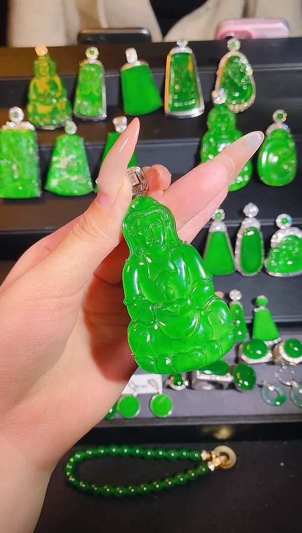 颈饰银S925镶嵌翡翠,,