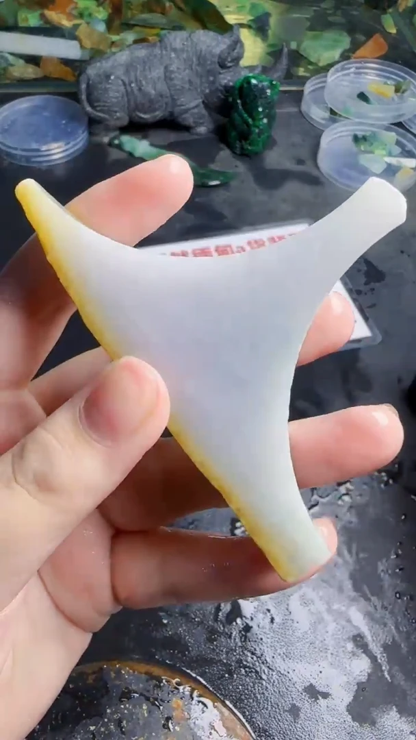 未镶嵌挂件翡翠天然翡翠033