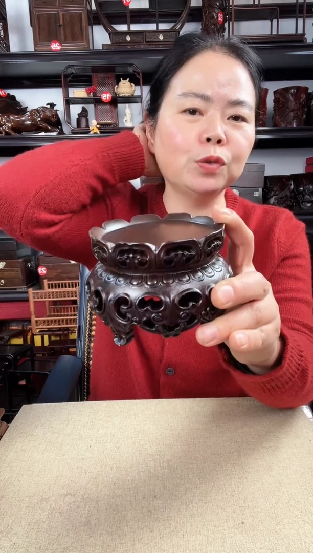 木新莲底座老李红木工艺品