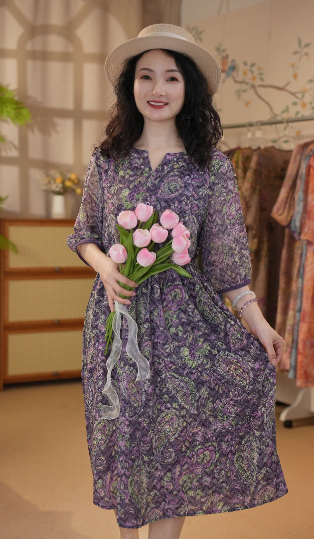 紫色腰果花新款夏季气质碎花连衣裙中老年连衣裙休闲连衣裙1698