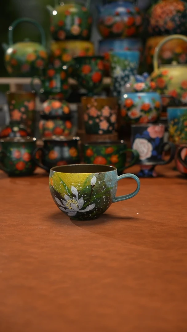 紫砂油画手绘釉下彩