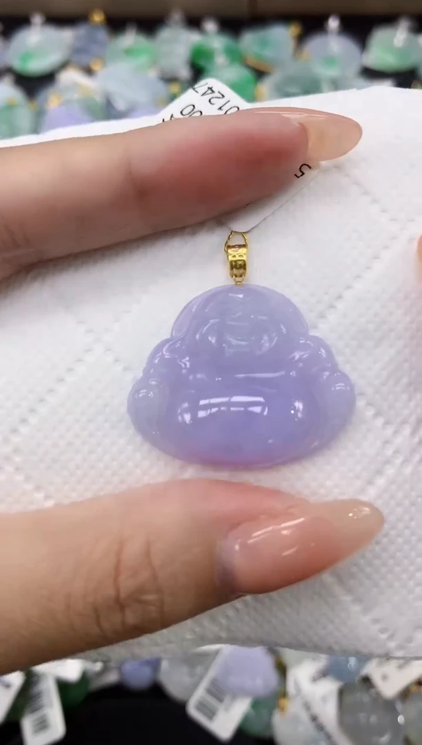 颈饰18K金镶嵌翡翠11111111111