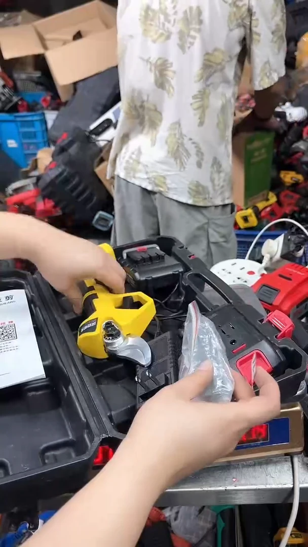 二手电动工具默认微瑕(直播为准)无电池无运险071