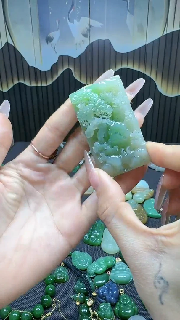 【闪购商品】和田玉未镶嵌挂件1