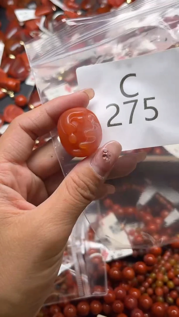 南红玛瑙未镶嵌珠宝奇石C275